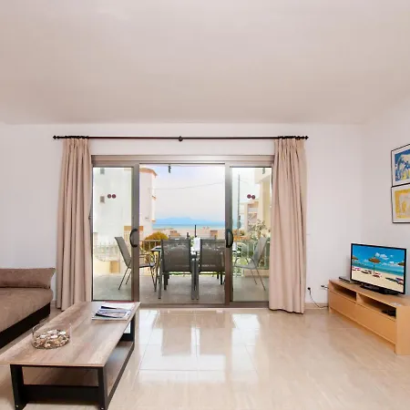 Apartment Paradise Bay 5 At Beach, Salzes 5